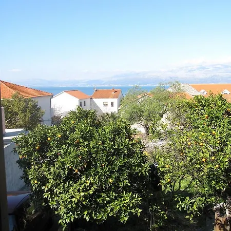 Glavica Apartment Supetar
